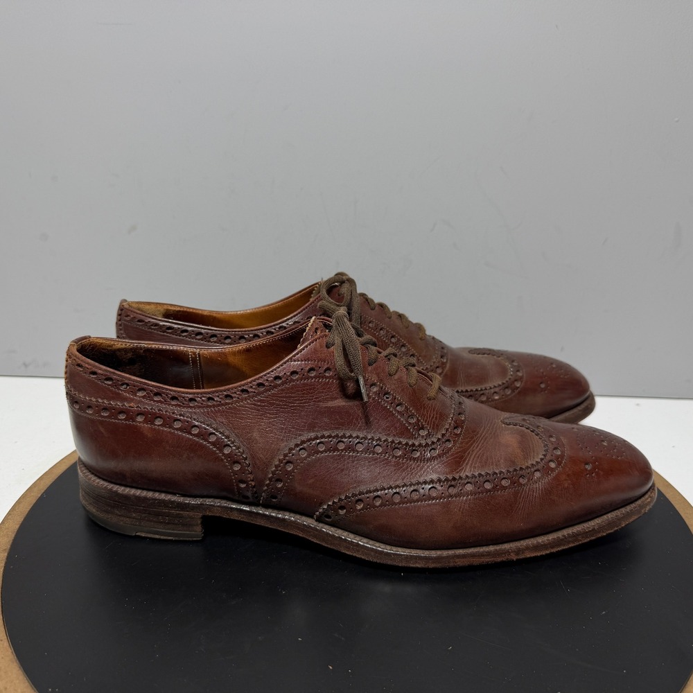 Church's Wingtip Oxford Men 11 Brogue Leather Brown Dress Shoes Quiet Luxury